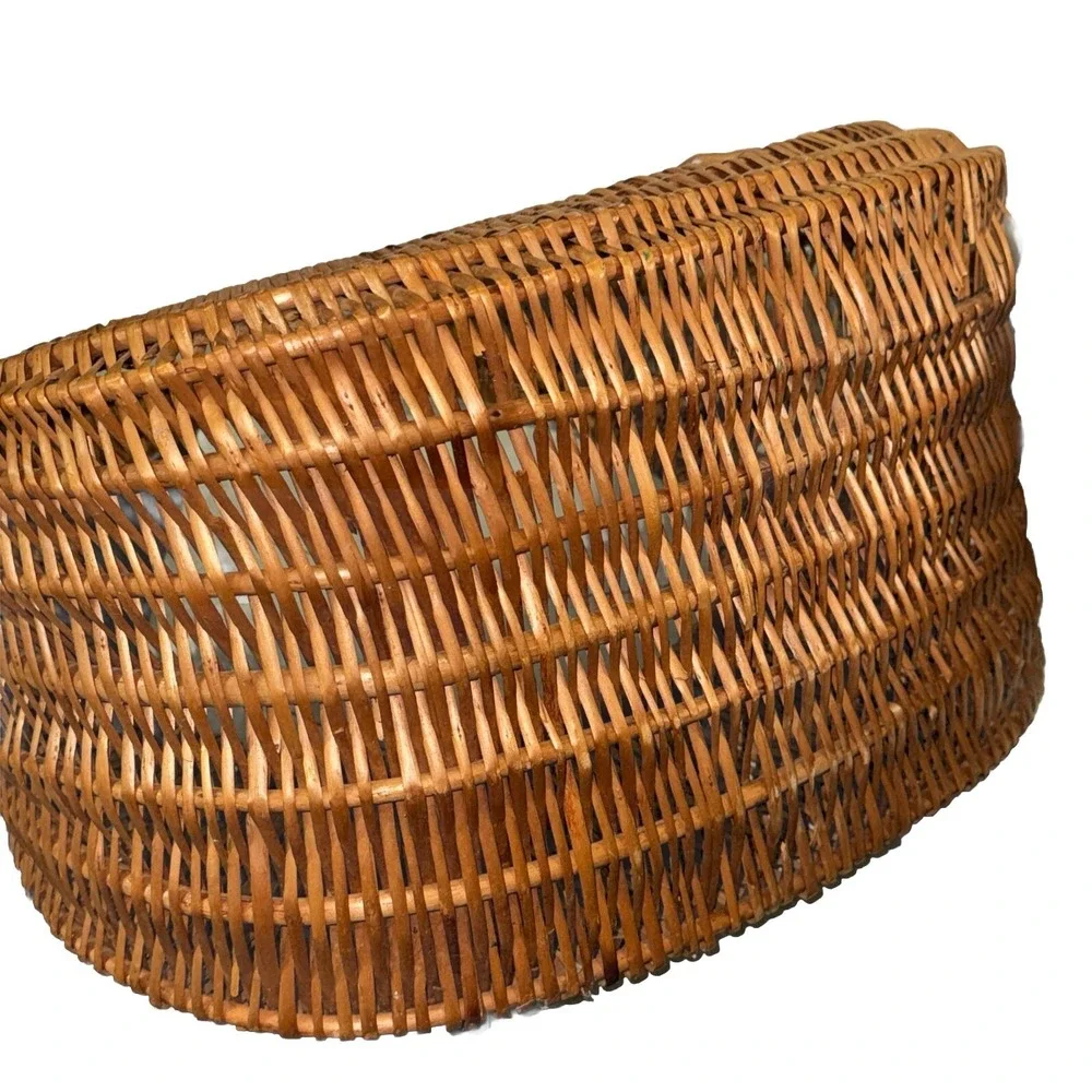 Vintage Handmade Round Half Moon Wicker Basket Antique Egg Gathering 15